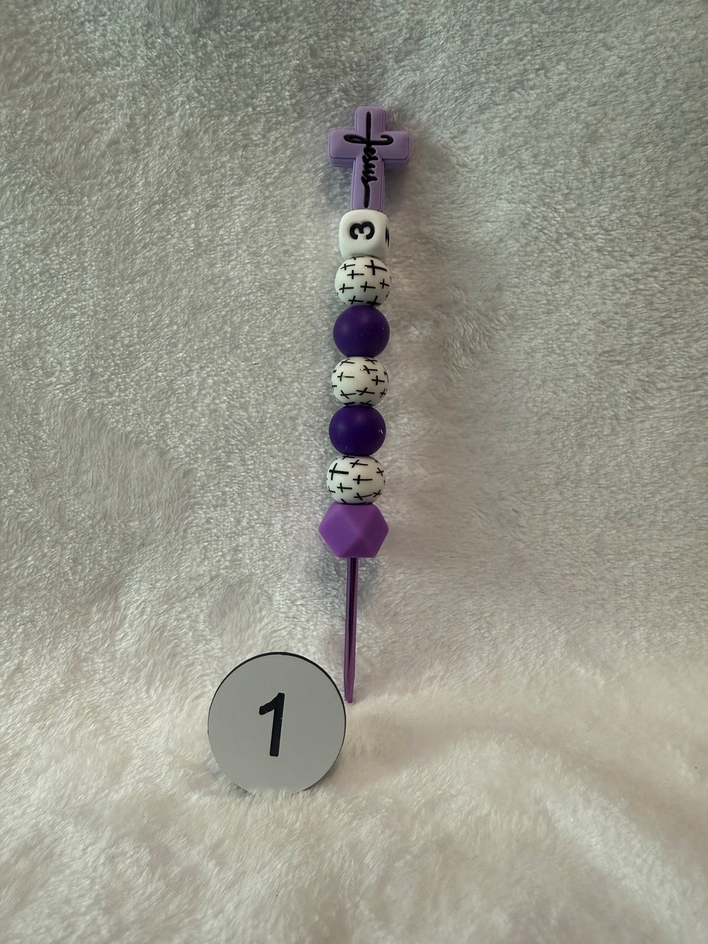 Size 3 Crochet Hook with Focal